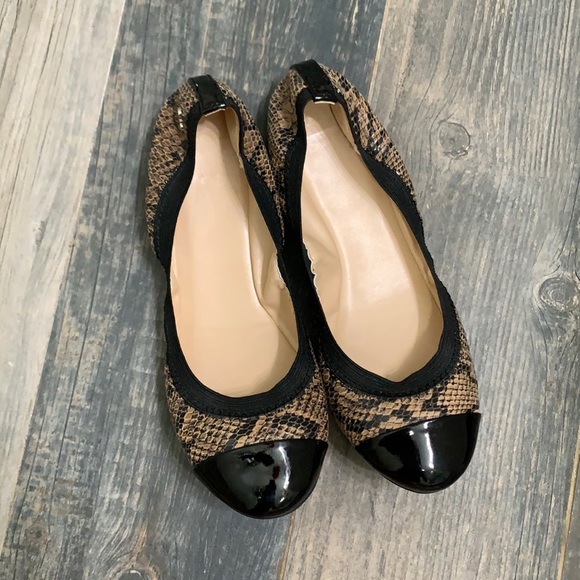 Cole Haan Cap toe ballet flats - Picture 2 of 12